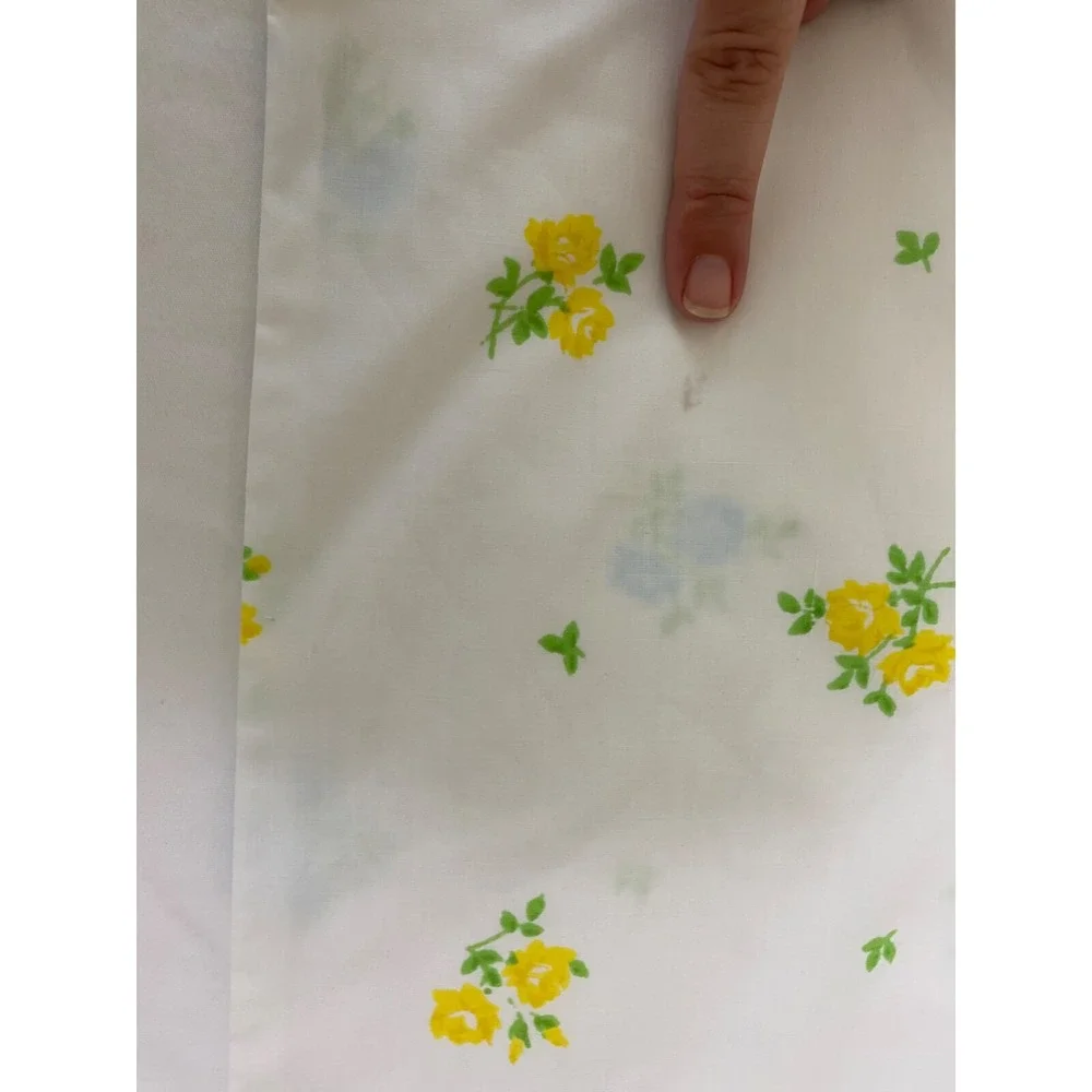 VTG Handmade Duvet Twin Cottage Mini Roses Yellow & Blue 1970s Lace Buttons Read
